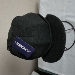 DECKY Solid Black Visor Beanie Cap